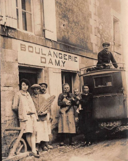 27 photos fascinantes de Français posant devant leurs boulangeries de la fin du 19e et du début du 20e siècle _ nan