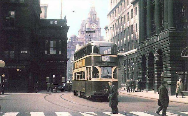 40 Vintage Color Photographs of Liverpool, UK in the 1950s and 1960s_Ha