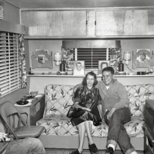 Cool Pics Show the Interior of Mobile Homes From Between the 1940s and ’70s_Ha