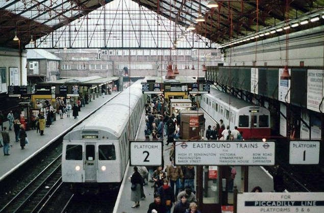 London Underground in the 1980s Through Fascinating Photos_teo