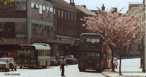 Everyday Life of Aylesbury, England in the 1980s Through Beautiful Color Photos_teo