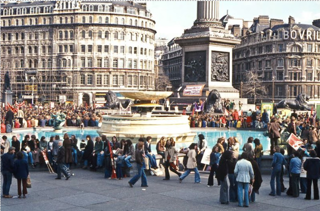 Vivid Vintage Photos of Life in London in the 1970s_teo